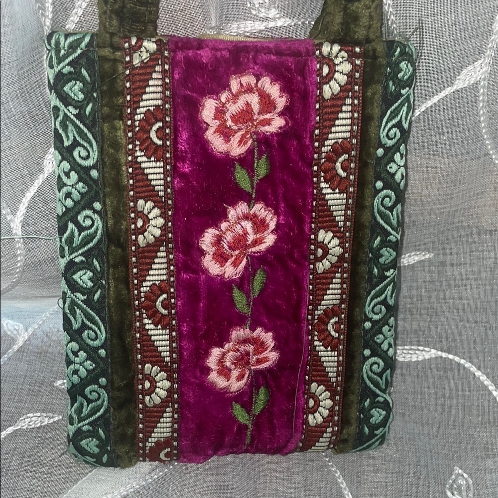 Embroidered Boho Floral Tote Bag - Green and Pink - Picture 2 of 5